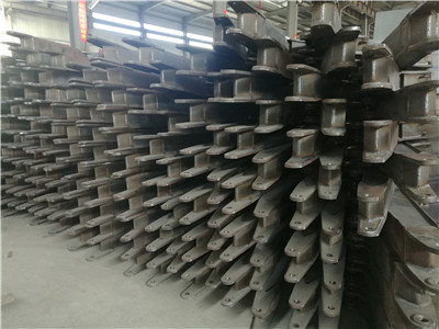 怎樣保養(yǎng)小型挖掘機(jī)輪胎詳細(xì)解析